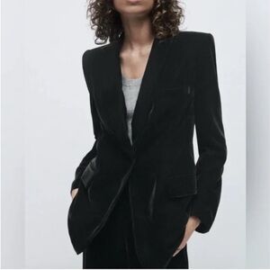 Zara Black Velvet Women's Blazer